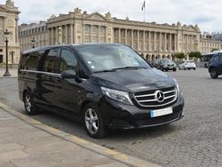 Noir Utilisé 2016 Mercedes V220 Executive Monospace | 24 000 €
