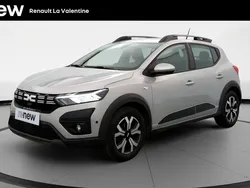 Gris Utilisé 2024 Dacia Sandero Expression Citadine | 16 990 € (Prix juste)