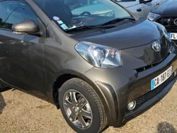 Toyota iQ
