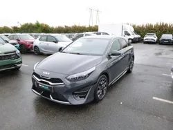 Gris Utilisé 2023 Kia Ceed GT GT-Line | 24 990 € (Prix assez cher)