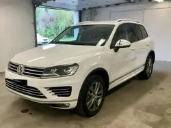 Blanc Utilisé 2015 VW Touareg R-line SUV | 25 990 €