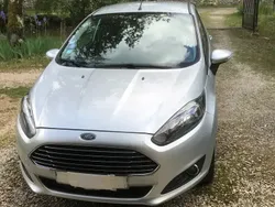 Gris Utilisé 2014 Ford Fiesta Citadine | 8 500 €