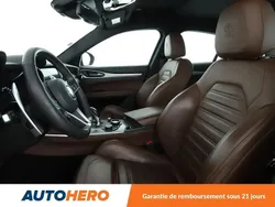 Gris Utilisé 2018 Alfa Romeo Stelvio Super SUV | 22 890 € (Prix assez cher)