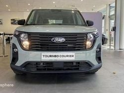 Gris Occasion 2025 Ford Tourneo Courier Trend Monospace | 31 999 €