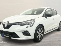 Blanc Utilisé 2022 Renault Clio V Evolution Berline | 14 499 € (Prix juste)