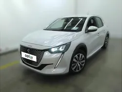 Blanc Utilisé 2020 Peugeot e-208 Business-Line Citadine | 11 990 € (Bon prix)