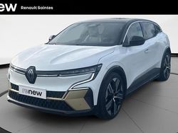 Blanc Occasion 2022 Renault Megane E-Tech Iconic Berline | 24 990 € (Prix assez cher)