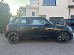 Utilisé 2016 Mini One D Hatch Citadine | 9 999 € (Prix assez cher)