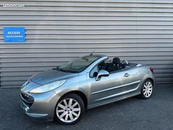Gris Occasion 2009 Peugeot 207 CC Cabriolet | 4 450 € (Prix juste)