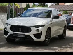 Blanc Utilisé 2019 Maserati Levante SUV | 72 900 €