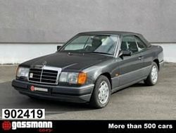 Noir Utilisé 1993 Mercedes E320 Cabriolet | 38 080 €