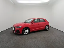 Rouge Utilisé 2023 Audi A1 Sportback Sport Citadine | 26 890 € (Prix juste)