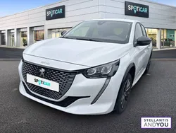 Blanc Utilisé 2022 Peugeot e-208 Style Citadine | 18 790 € (Prix juste)