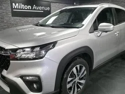 Gris Utilisé 2023 Suzuki SX4 S-Cross Style SUV | 18 990 € (Prix juste)