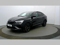 Noir Utilisé 2023 Renault Arkana Engineered SUV | 25 999 € (Prix juste)
