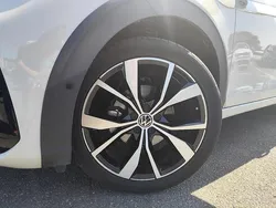 Utilisé 2025 VW Taigo R-line SUV | 28 490 € (Prix juste)