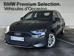Gris Utilisé 2023 Audi A3 Design Berline | 26 900 € (Prix juste)