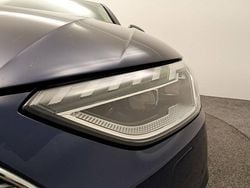 Bleu navarre métallisé Occasion 2022 Audi A4 Ambition Berline | 23 900 € (Bon prix)