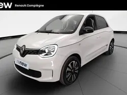 Blanc Utilisé 2023 Renault Twingo Techno Citadine | 14 990 € (Prix assez cher)