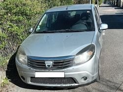 Gris Utilisé 2010 Dacia Sandero Citadine | 3 000 € (Prix cher)