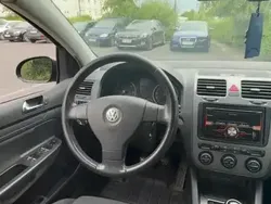 Utilisé 2004 VW Golf V Berline | 4 500 € (Prix juste)