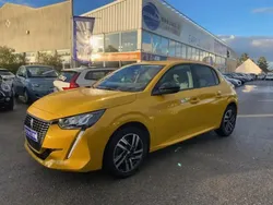 Jaune Utilisé 2023 Peugeot 208 Allure+ Citadine | 18 980 € (Prix juste)