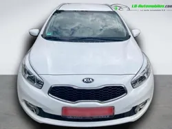 Utilisé 2015 Kia Ceed Berline | 14 600 € (Prix juste)