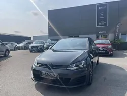 Utilisé 2016 VW Golf VII GTD Berline | 17 990 € (Prix assez cher)