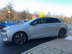Gris aluminium Utilisé 2024 Opel Astra Business Berline | 25 990 €
