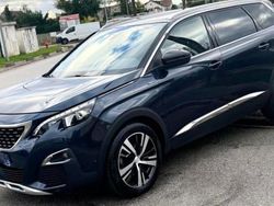 Bleu Utilisé 2019 Peugeot 5008 GT-line Monospace | 14 990 € (Prix juste)