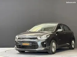 Gris Utilisé 2020 Kia Rio Urban Berline | 11 990 € (Prix assez cher)