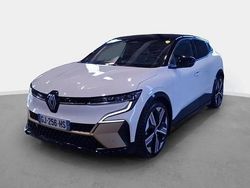 Blanc Utilisé 2022 Renault Mégane Iconic Berline | 22 990 € (Prix juste)