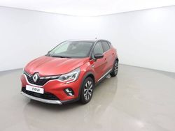Rouge Utilisé 2024 Renault Captur Techno SUV | 20 990 € (Prix juste)