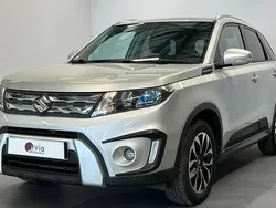 Gris Utilisé 2015 Suzuki Vitara SUV | 10 990 € (Prix juste)