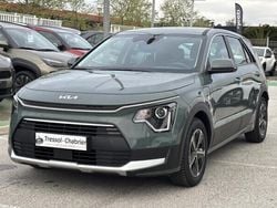 Vert Utilisé 2022 Kia Niro Active SUV | 24 075 € (Prix juste)