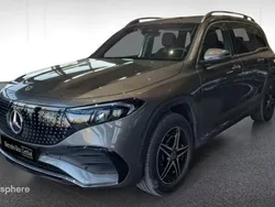 Gris montagne métallisé Utilisé 2024 Mercedes EQB250+ AMG line SUV | 57 900 €