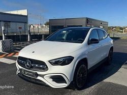 Blanc Utilisé 2025 Mercedes GLA250 AMG line SUV | 56 490 €