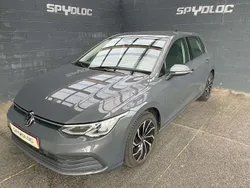 Gris Utilisé 2021 VW Golf VIII Life Berline | 19 476 € (Prix juste)