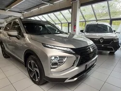 Gris Utilisé 2022 Mitsubishi Eclipse Cross SUV | 26 990 € (Prix assez cher)