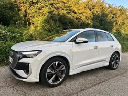 Blanc Utilisé 2022 Audi Q4 e-tron S-Line SUV | 33 880 € (Bon prix)