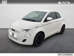 Noir Utilisé 2022 Fiat 500e La Prima Citadine | 22 990 €