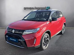 Noir Utilisé 2024 Suzuki Vitara Style SUV | 22 990 € (Prix juste)