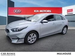 Blanc Utilisé 2023 Kia Ceed 3 Berline | 21 490 €