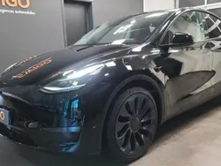 Utilisé 2022 Tesla Model Y Performance SUV | 42 990 € (Prix juste)