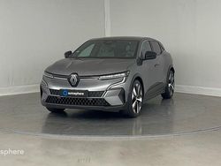 Gris Utilisé 2022 Renault Mégane Techno SUV | 23 299 € (Prix juste)
