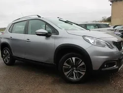 Gris Utilisé 2018 Peugeot 2008 Allure SUV | 12 400 € (Bon prix)