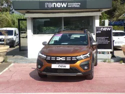 Orange Utilisé 2023 Dacia Sandero Expression Citadine | 15 900 € (Prix assez cher)