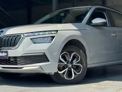 Gris Utilisé 2020 Skoda Kamiq Selection SUV | 14 990 € (Prix juste)