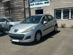 Gris Utilisé 2009 Peugeot 207 Berline | 4 499 € (Prix juste)