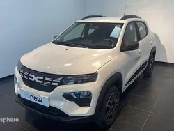 Blanc Utilisé 2023 Dacia Spring Essentiel Citadine | 10 499 € (Prix juste)